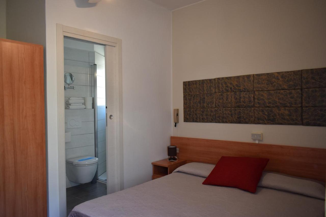 Albergo Al Pescatore Brenzone sul Garda Dış mekan fotoğraf